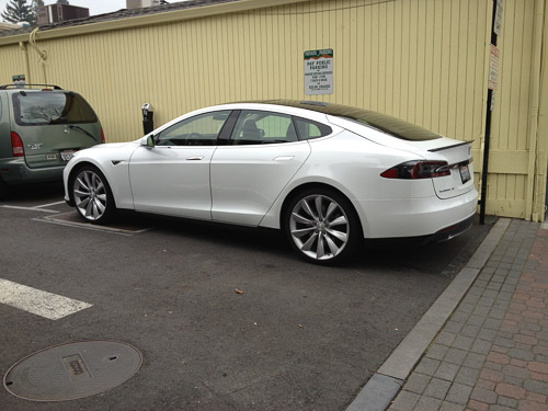 tesla-s-walnut-creek-side