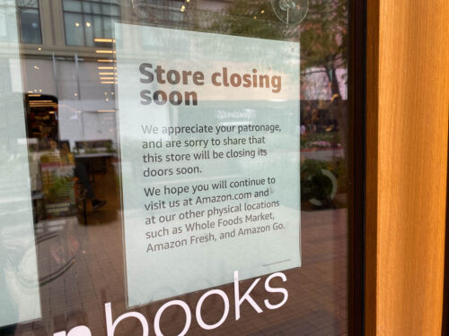 Amazon Books Closing At Broadway Plaza In Downtown Walnut Creek 